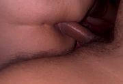 Anal en su cumpleaños 18 a señorita con semen saliendose