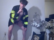Firefighter MAOLO Cums! mm!