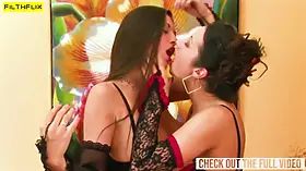 Hot Pussy Loving Teen Duo Will Make You Hot
