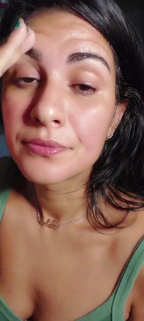 Vanessinha Called Me in for a Chat, and That&#039;s What Happened.