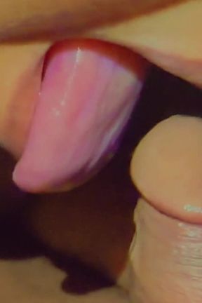 Hotel Maid Couldnt Resist My Bwc - Aria Mia Gives Me a Perfect Blowjob and Finished Me on Her Tits