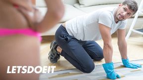 Luna Corazon Craves Hotel Janitor's Massive Cock&#x1F346; In Her Pussy&#x1F32E;&#xFE0F; - LETSDOEIT