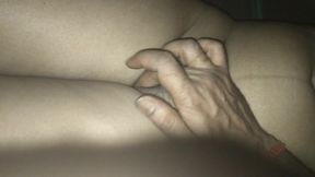 Hot Sona Bhabhi Hand Sex at Home