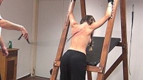 Vicky bare back whipping 0408