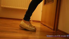 Dangling Temptation – Espadrilles & Wooden Sandals Footplay