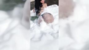 ”#brunette #bubblebath #pool #bodygoals”