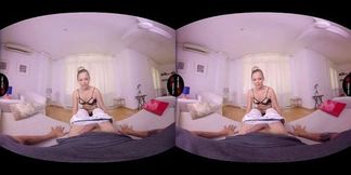 VirtualRealPorn com Little slave