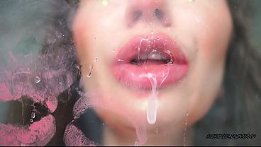 Bubblegum lipstick sloppy kiss and Messy Spit Play