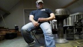 Big-Cock Farmer Daddy Jerks Off