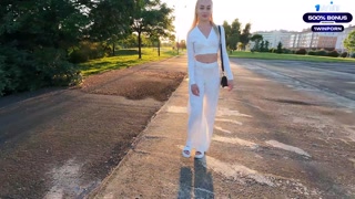 Dating app does wonders - Hottie gave on first date and sucked like a goddess