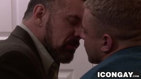 Gorgeous Ian Levine Gets Private Sex Lessons From Max