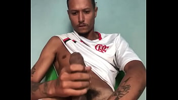 Gosta de uma punheta?