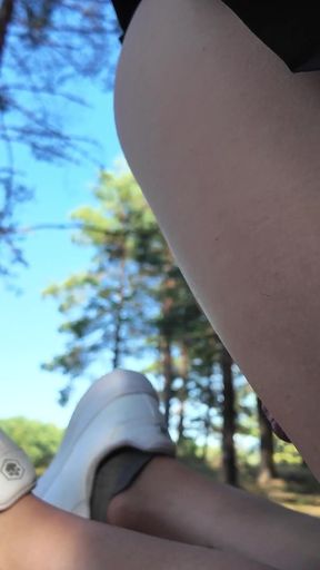 Outdoor Trans Masturbate