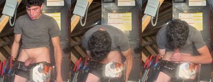 Selfsucking Tradie