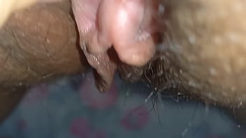 Pulsing clit