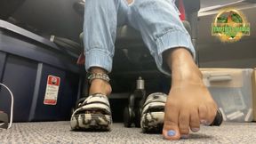 Foot Focused- Foot Worship ASMR