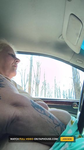 Masterbation in Car Driver Seat