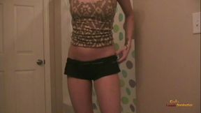 Hot Girl Shaking Her Big Ass for All Its Worth