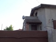 Wife gives contractor a Blowjob while Husband is at work