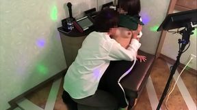 大学生カラオケ店員と室内ねっとりSEX