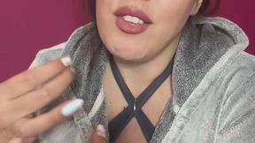 Curvy Stepmommy send you a sexy video about your desire