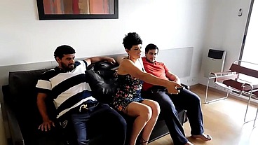 nymphomaniac wife, goes to the supermarket in the middle of a pandemic and brings any two guys, extreme 8