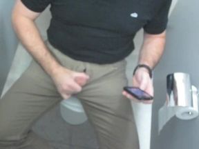 Draining-off in the office wc stall