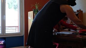 video numero 8 l a patronne se fait baiser ,travail plus sexe sur le bureau...