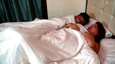 Light-skinned brunette with arm tattoo spreads for dark-skinned man in bedroom roleplay