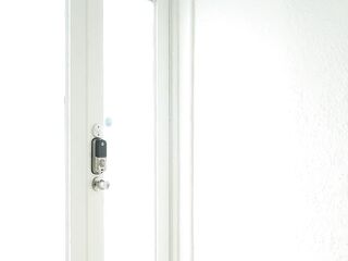 Allies Bang During the time that Boyfriends Away Alix Avery