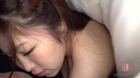 Getting stinky cum facial after cumming so hard
