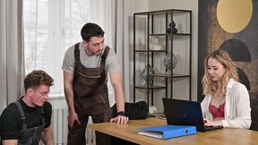 ravenous babe alice ross tempts delivery guys into giving her deep dp action gp3388