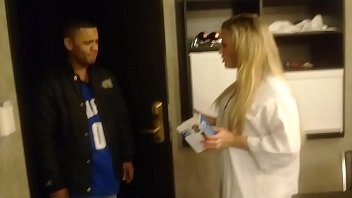 FODI COM ENTREGADOR NO MOTEL