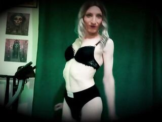 Sissy Femboy Needs Your Rod