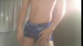 ChicoBailandoSensual