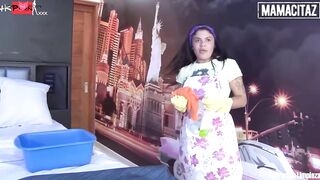 Vick Valencia cleans the house before the penis