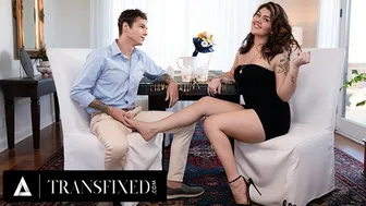 Gorgeous Daisy Taylor fucks her hung friend after a breakup