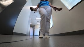 Giantess