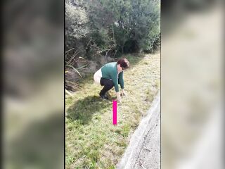 Trashy Kiwi mother I'd like to fuck voids urine on roadside with oncoming traffic