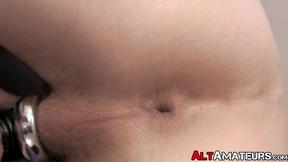 ”Skinny alternative jock jerking off & playing with booty”