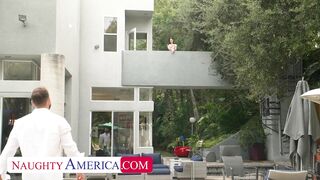 Gorgeous Raven Lane wants some no strings attached sex with stranger on vacation