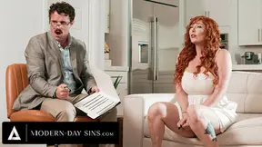 Een perverse therapeut is geobsedeerd door het lichaam van een mooie roodharige MILF.