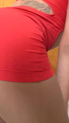 BRAZILIAN TRANSSEXUALS: Gabriely Estela Pantyhose   Clip 1