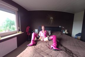 Pink Girl Lets You Jerk off