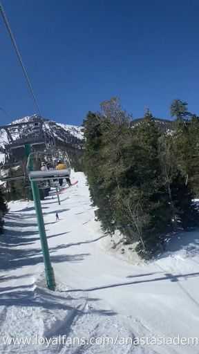 I love to Ski in the winter