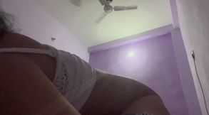 Wife Ke Sone Ke Baad Jiju Ne Sali Ki Kari Jam Ke Chudai Big Ass Doggy Style Loud Moaning Rough Anal Sex