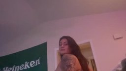 Leaky Lecure Private Show