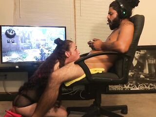 I MADE HIM CUM TWICE DURING THE TIME THAT THAT GUY TRIED TO PLAY EBONY OPS 4