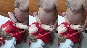 loira gostosa tem 19 anos e adora homens maduro