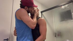 bruno zl fudendo o argentino no banheiro